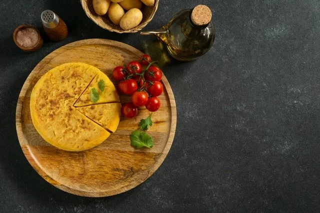  Tortilla de patatas | Spanish omelette recipe 