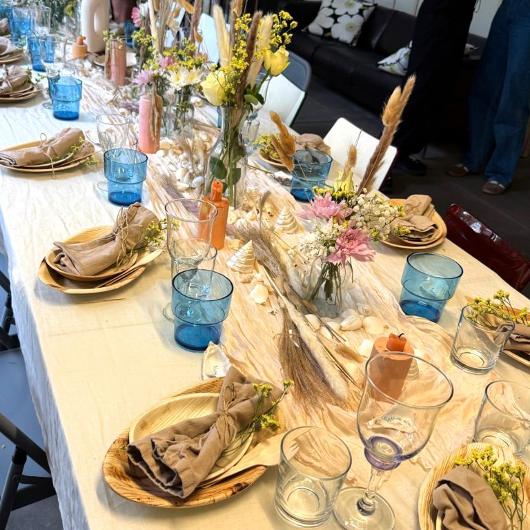 Spanish catering place setting